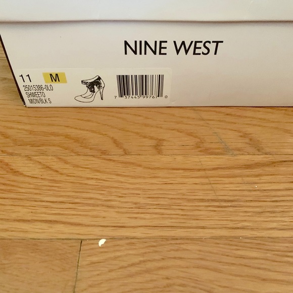 NINE WEST PUMPS - Picture 8 of 8
